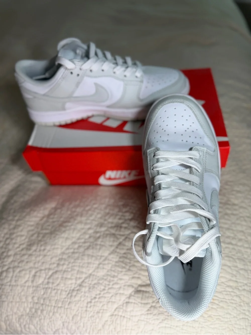 Nike Dunk Low White Photon Dust DD1503-103 Women’s Size 7 Men’s 5.5